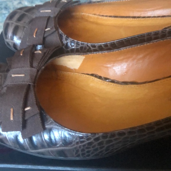 Vince Camuto Brown Leather Embossed Bow Flats 7.5 - Picture 4 of 6